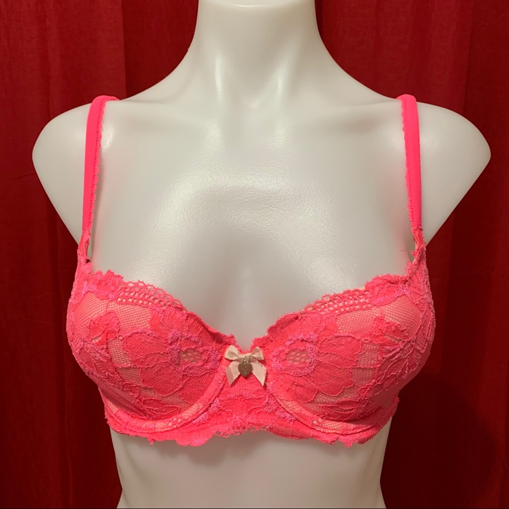 Victoria’s Secret 32C Pink Body by Victoria Bra